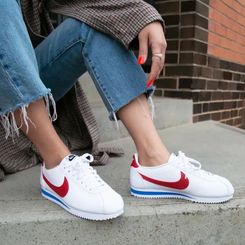 Nike Cortez womens size 8, Forrest Gump Nike’s